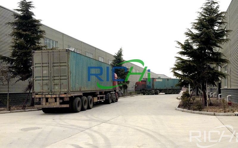 Delivery of pellet production line equipment