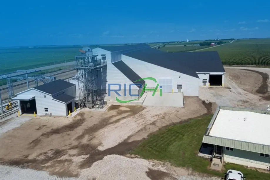 Línea de producción de compost de digestato y estiércol de pollo de 1-1.5 T/H en España