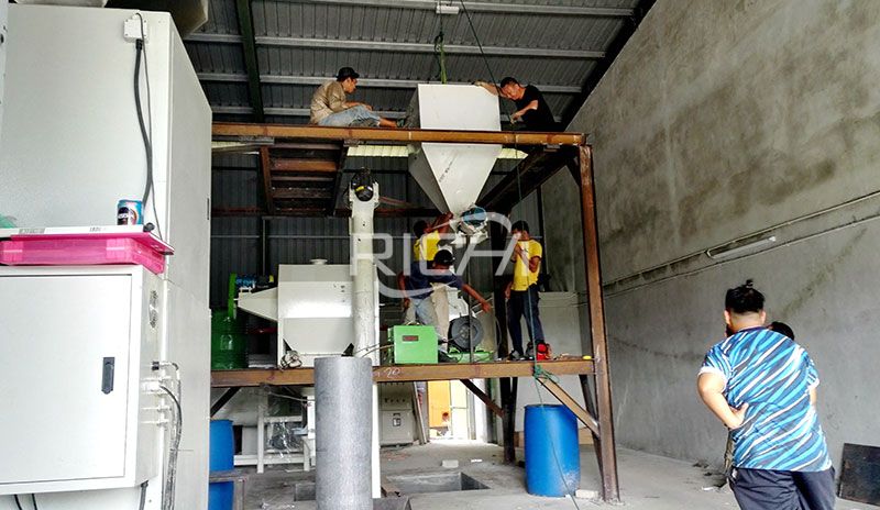 Malaysia 3-5T/H Poultry Mash Feed Plant Project