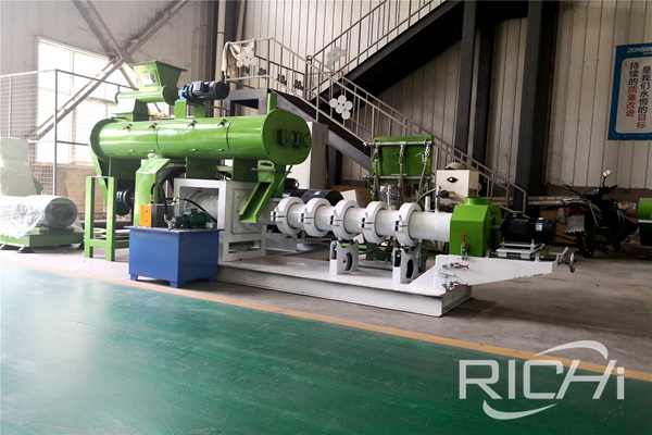 Large floating fish feed extruder machine prices