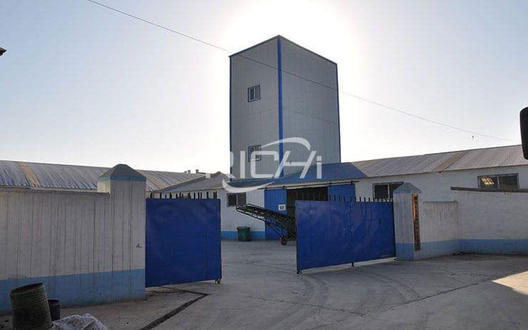 Algeria Two Sets Complete 3-5T/H Feed Production Lines For Poultry Feed Mill
