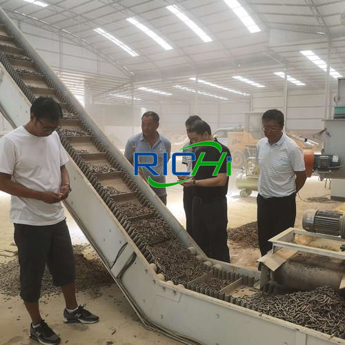 woode pelletts machine board wood crush ball mobile wood pellet making machine