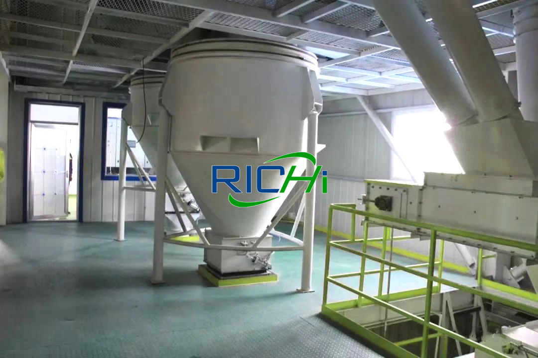 natural plant pig feeds pig feed pellet mill grinder machine for animal feed pigs
