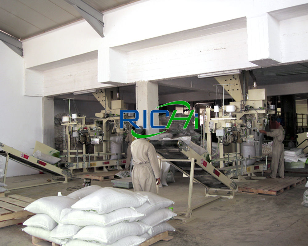 cattle feed plant costing grass cutting machine for cow feed price mini cattle feed machine