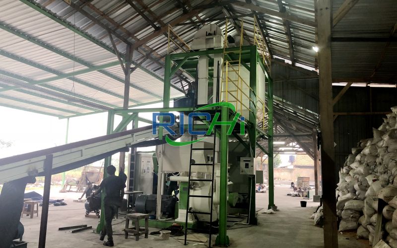 Indonesia 1-1.5T/H Wood Pellet Production Line