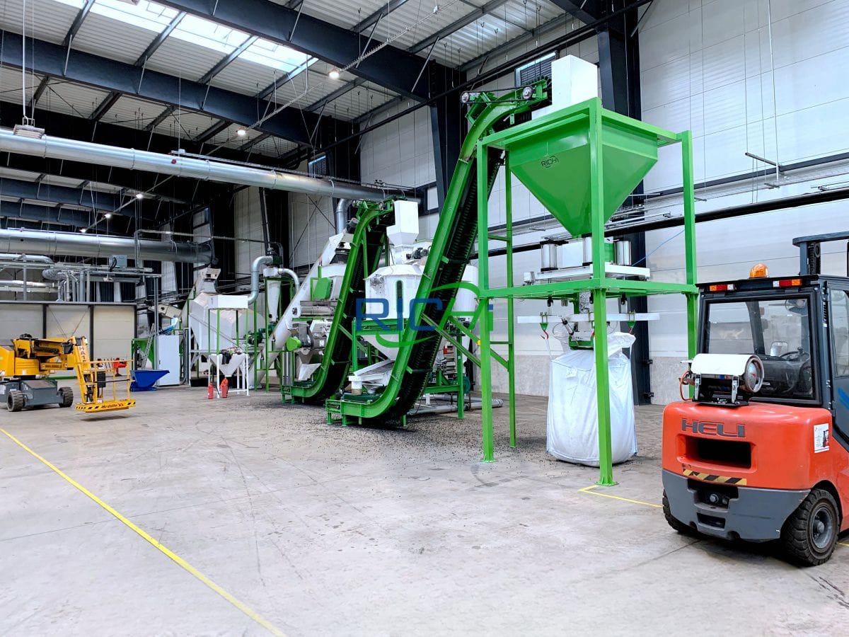 2 T/H Paper Pellet Plant In UK