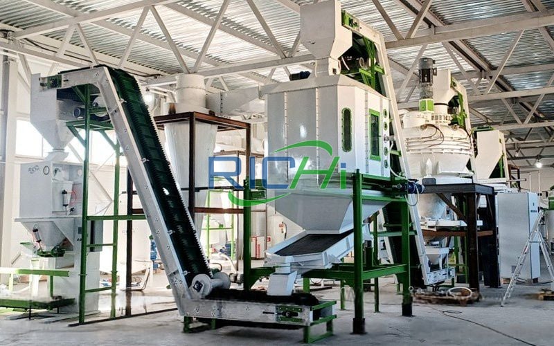 1.5-2T/H Floating Fish Feed Mill For Sale Russia