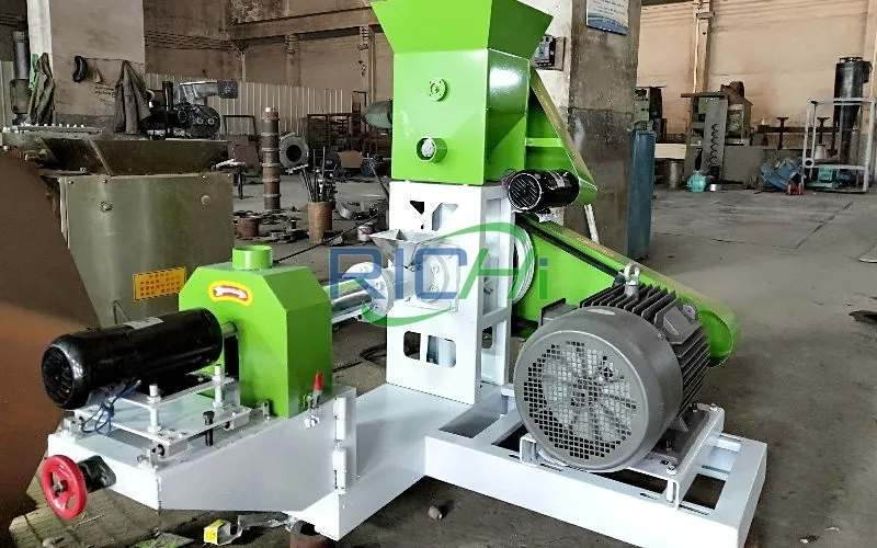0.5–0.6T/H Dry Floating Fish Feed Extruder in Botswana