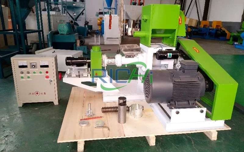 1-1.2T/H Dry Floating Fish Feed Extruder Machine in Belarus