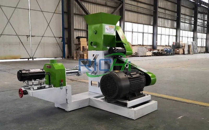700-800KG/H Small Fish Feed Extruder in United Arab Emirates