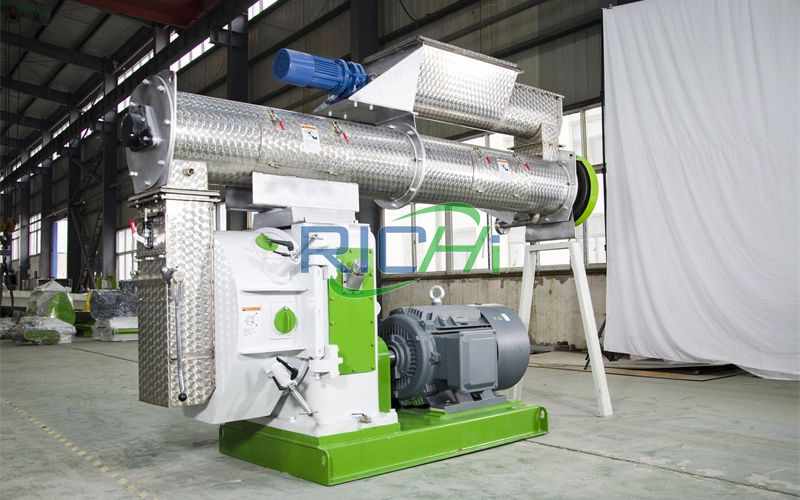 3-4T/H Cattle Feed Granulator Machine in Colombia