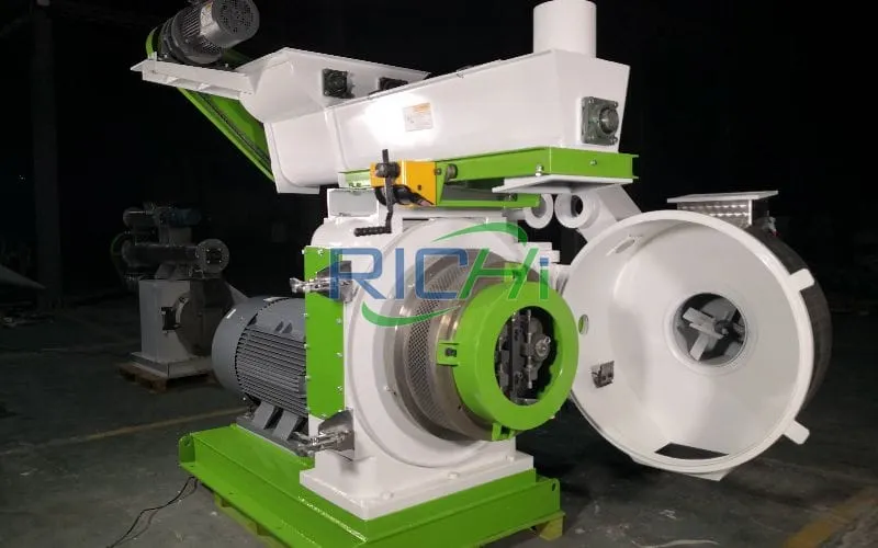 4-5T/H Poultry Manure Fertilizer Pellet Machine in Netherlands