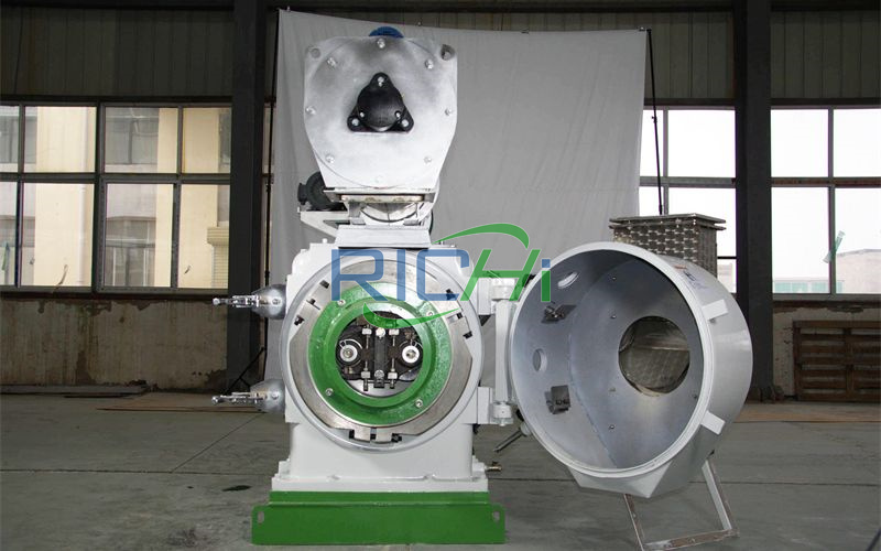 10–12T/H Poultry Feed Pellet Mill for sale Russia