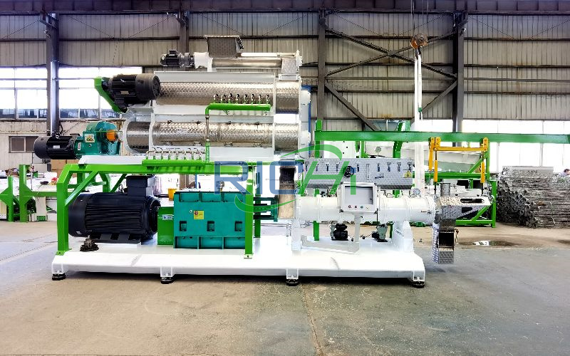 5–6T/H Double Screw Floating Fish Feed Extruder in Russia