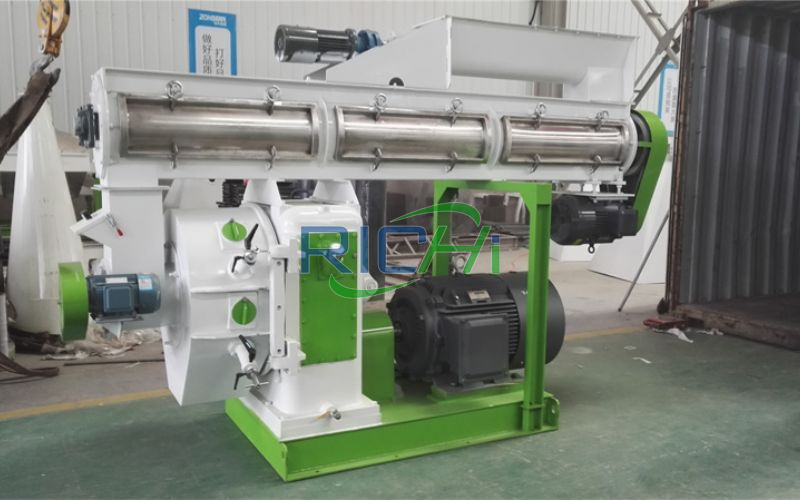 10-12T/H Chicken Food Machine in Kazakhstan