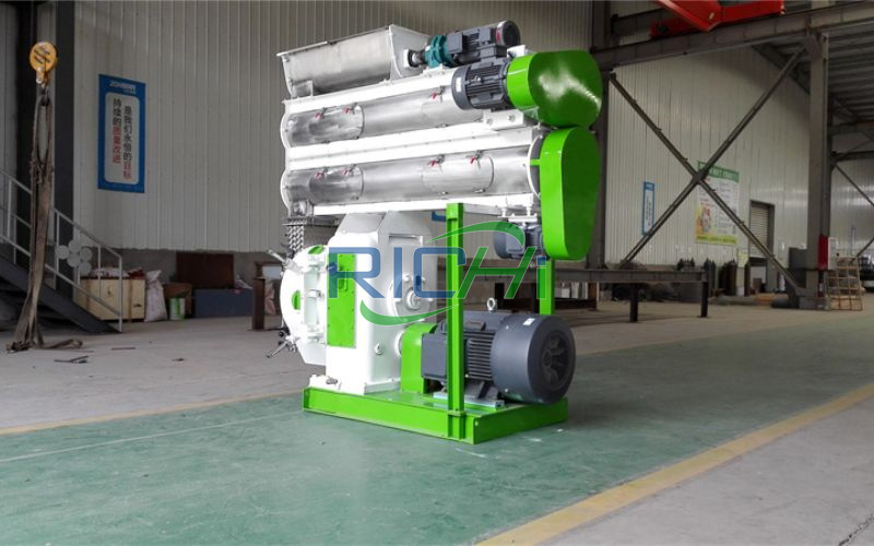 10-12T/H Industry Chicken Feed Pellet Machine in Zimbabwe