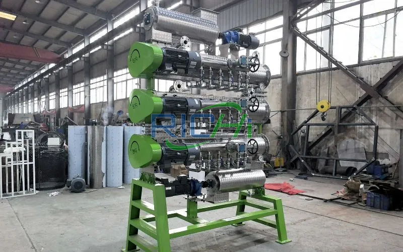 1-2T/H Shrimp Feed Making Machine in Iran