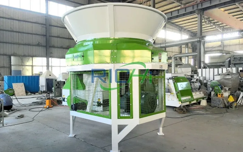 Small Bale Straw Chopper in Canada