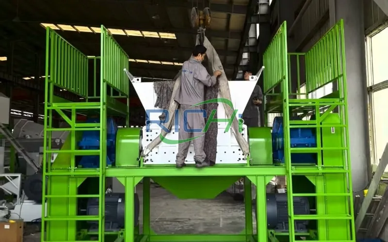 2T/H Plastic Water Bottle Crusher in Vietnam