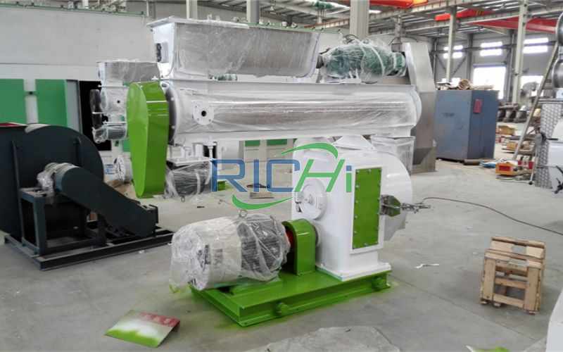 5-6T/H Poultry Ring Die Pellet Machine in Sri Lanka