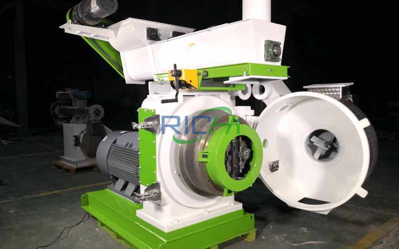 0.3–0.5 T/H Raw Cotton Stems Pellet Machine in Sudan