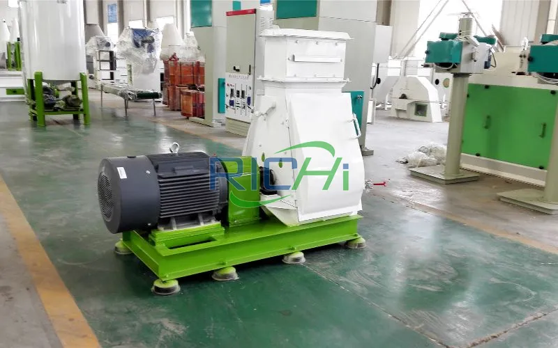 6-7T/H Chicken Feed Milling Machine in Peru