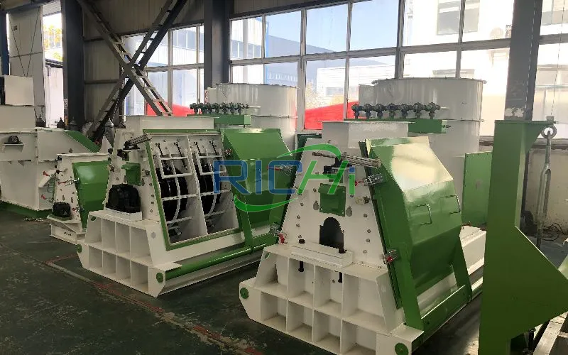 5-6T/H Grain Grinder for Chicken Feed in Canada