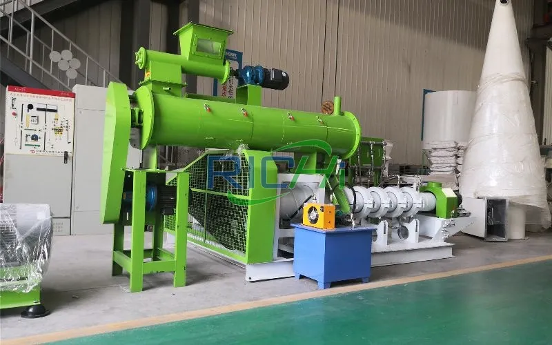 1.1-2.9 T/H Grain Extruder for Animal Feed in Brazil