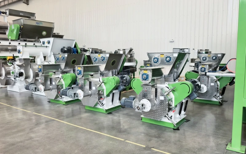 1.5–2 T/H Biochar Pelleting Machine in Vietnam
