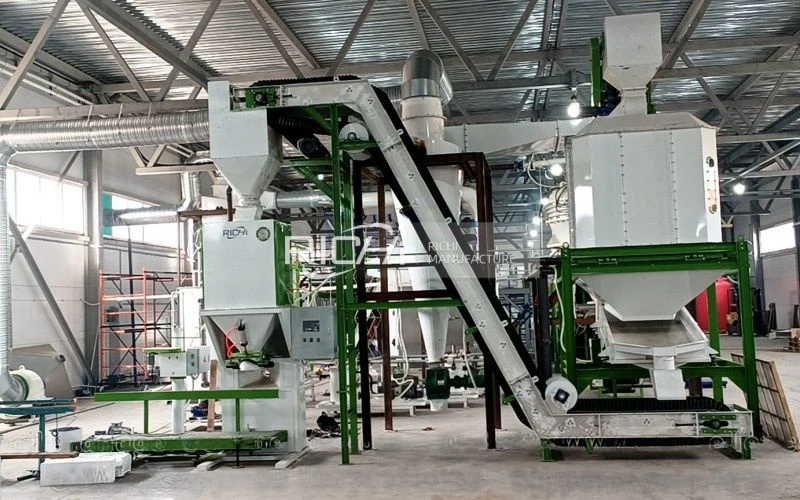 Automatic Packing Machine in UAE for Pet Food