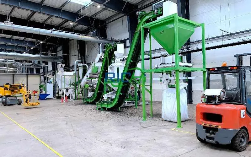 Manure Fertilizer Pellet Granulator Machine In Poland
