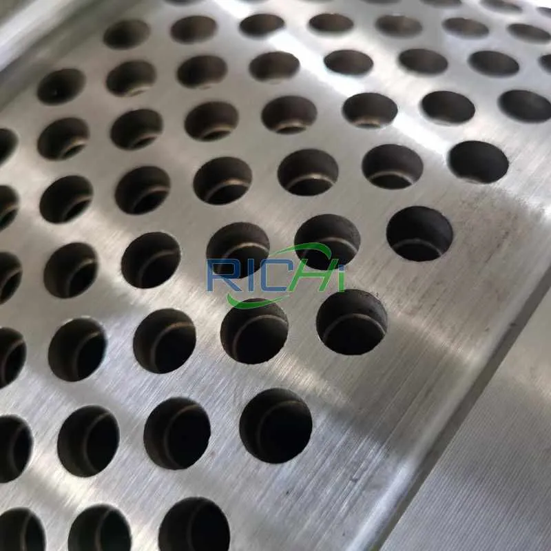 Technical Features Of Cow Dung Pellet Making Machine
