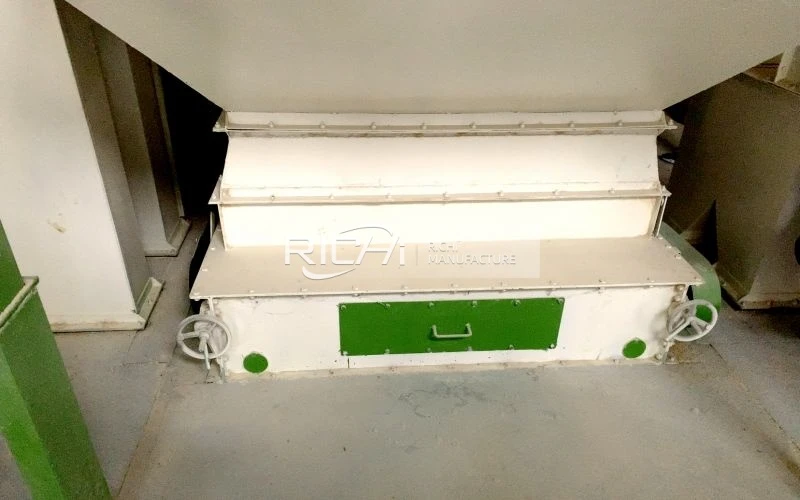 Broiler Feed Crumbler Project in UAE