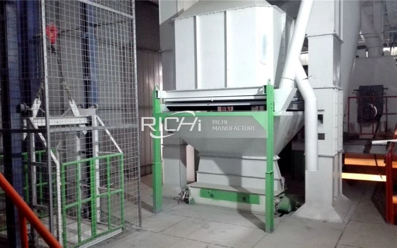 Layer Hen Feed Crumbler Project in Argentina